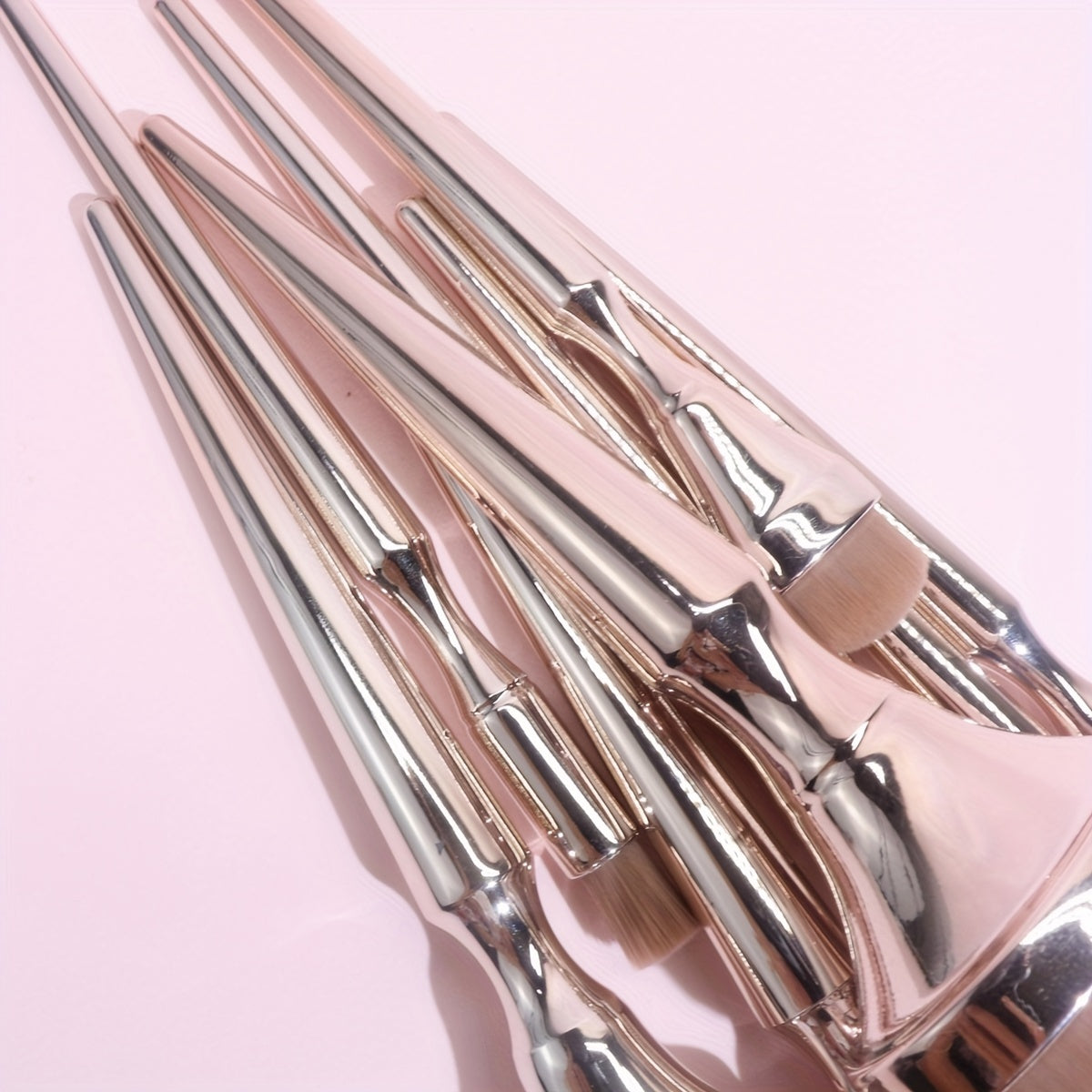 9pcs Pro Makeup Brush Set - Premium Foundation, Blush, Eye Shadow Brushes & 1pc Soft Makeup Sponge - Portable Beauty Tools for Flawless Grooming, Liquid Foundation, BB Cream, Loose Powder Application