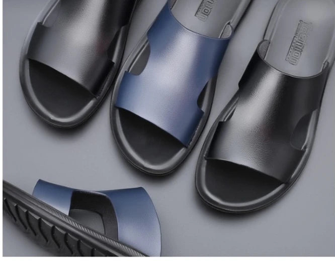 Slippers Outdoor Summer Wear-resistant Anti-slip Joker Trend Soft-soled Men's Casual Shoes.