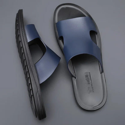 Slippers Outdoor Summer Wear-resistant Anti-slip Joker Trend Soft-soled Men's Casual Shoes.
