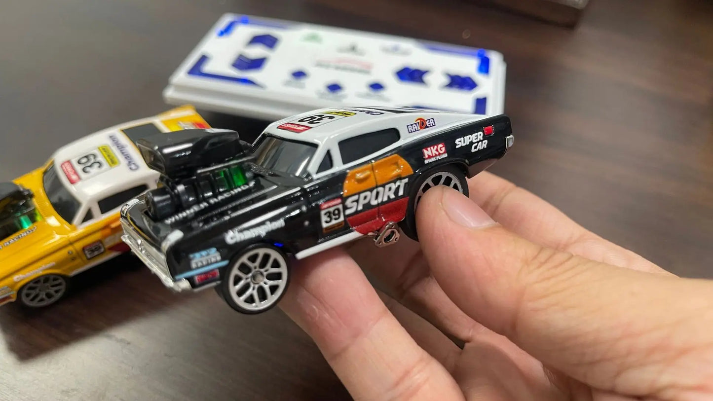 New English 2.4GHZ Mini Desktop Remote Control Car Alloy Car Speed Drift Children's RC Remote Control Toy Car Gift