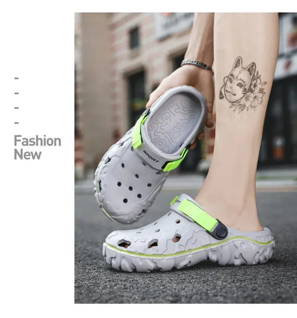 2025     Summer Men Sandals Hot sell Outdoor Garden Clogs Hole Shoes Male Casual Shoes Water Shoes Comfort Home Soft Slippers