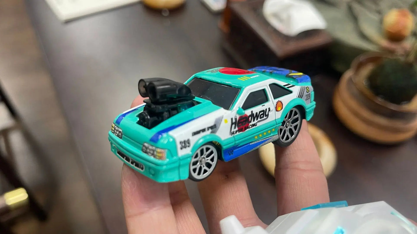 New English 2.4GHZ Mini Desktop Remote Control Car Alloy Car Speed Drift Children's RC Remote Control Toy Car Gift