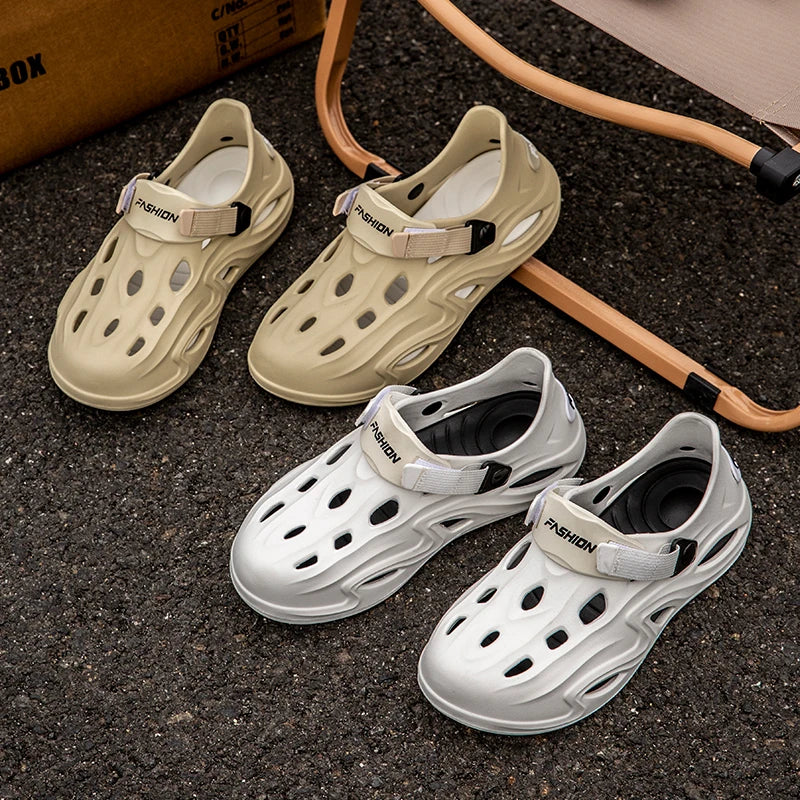 Men Summer Anti-slip Soft EVA Slippers Male Outdoor Hole Garden Sandals Casual Breathable Comfortable Flat Indoor Shoes